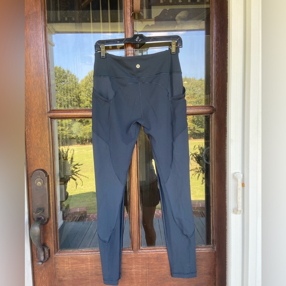 Lululemon dark navy leggings. Almost black. (10) great used condition